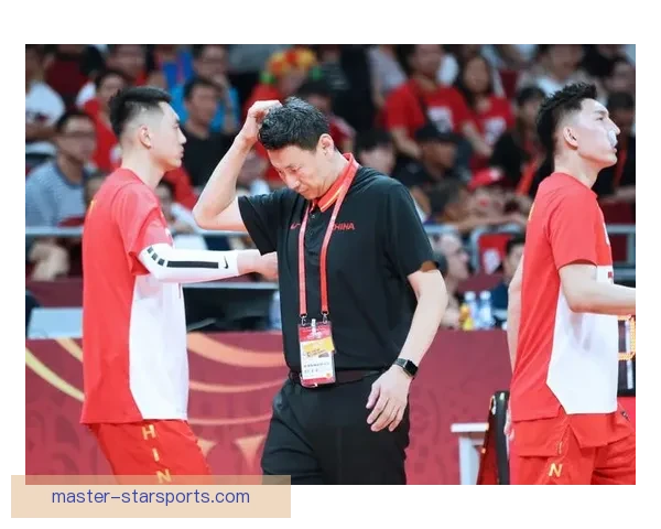 中国男篮备战世界杯迎来强敌 新帅李楠着力提升防守体系