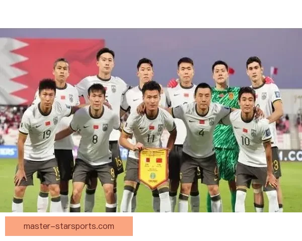 国足新阵容亮相热身赛 展现年轻球员冲击力