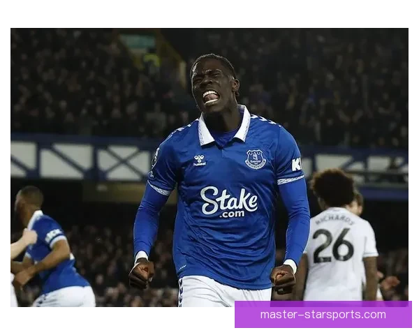 埃弗顿新赛季战术调整分析 球队年轻化建设迈出关键步伐